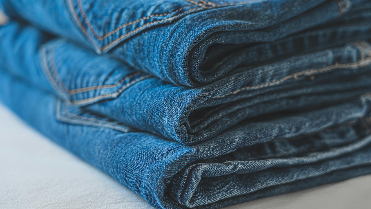 Best High-Waist Skinny Jeans: Pick Perfect Styles That Stay Slim And Flattering