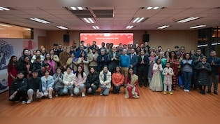 चीन में सुनाई पड़ी हिंदी की गूंज, शंघाई में धूमधाम से मना 'विश्व हिंदी दिवस'