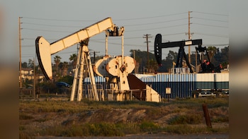 Crude Check: Brent, WTI Options On Longest Bullish Run Since 2024 as Iran Risk Looms