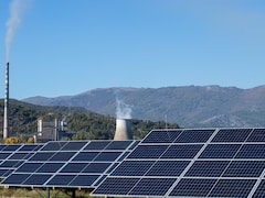 India's Utility-Scale Solar Capacity Jumps 55% To 28.6 GW In 2025