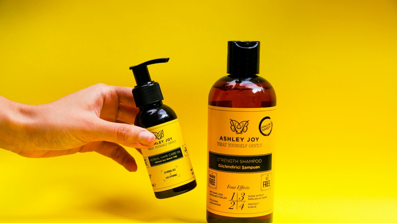 Why Hair Oils Work for Some Hair Types and Fail for Others