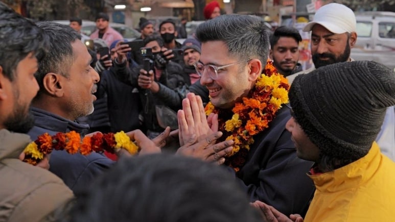 Raghav Chadha Celebrates With Gig Workers Over 10-Minute Delivery Halt
