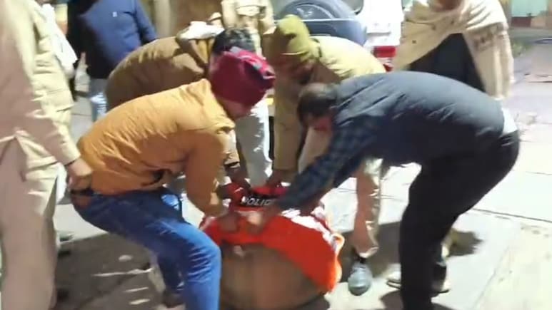 'सोने की ईंट', तंत्र-मंत्र... टोंक में मिले रहस्यमयी घड़े में क्या निकला; ASI की टीम ने बताया