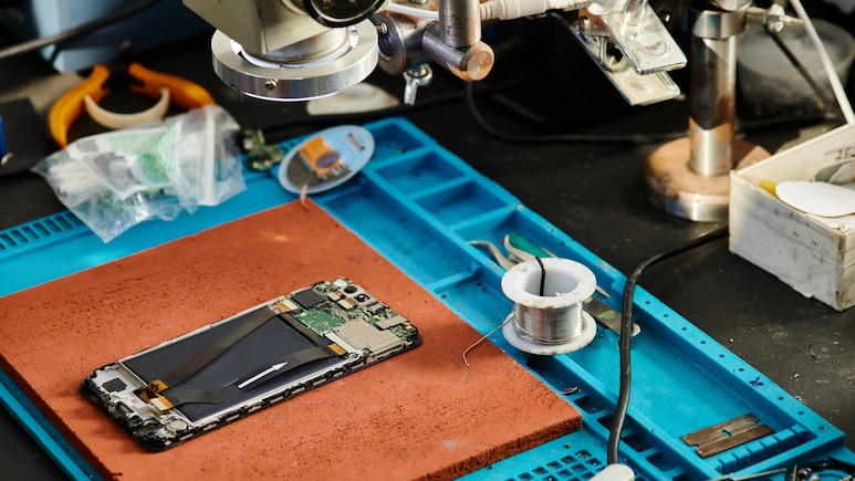 'Isn't Just Normal Inflation': Tech Youtuber Manoj Saru Shares Reason Behind Spike In Electronics Prices