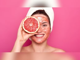 चेहरे की चमक बढ़ाने के लिए टमाटर ही काफी हैं, जानिए कैसे करें इस्तेमाल