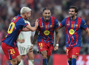 Barcelona vs Real Madrid LIVE, El Clasico Supercopa Final: Real Madrid Miss Huge Late Chance, Barcelona Star Red-Carded | FCB 3-2 RMA