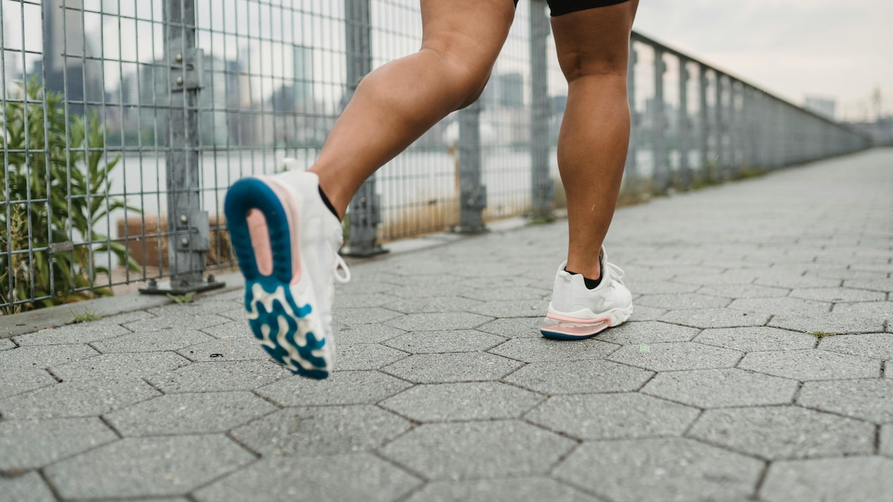 Skechers workout sneakers for women under ₹3,000 are designed for everyday walking routines