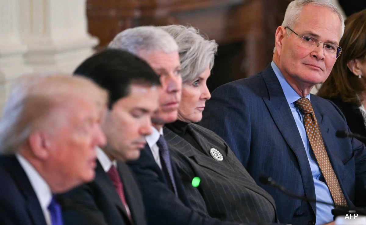 Trump By His Side, US' Largest Oil Firm Head Says Venezuela "Un-Investable"