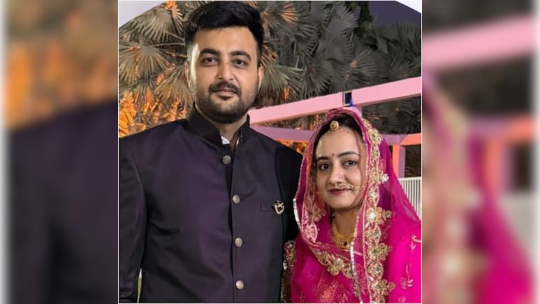 Gujarat Maritime Board Officer Shoots Wife, Then Dies By Suicide