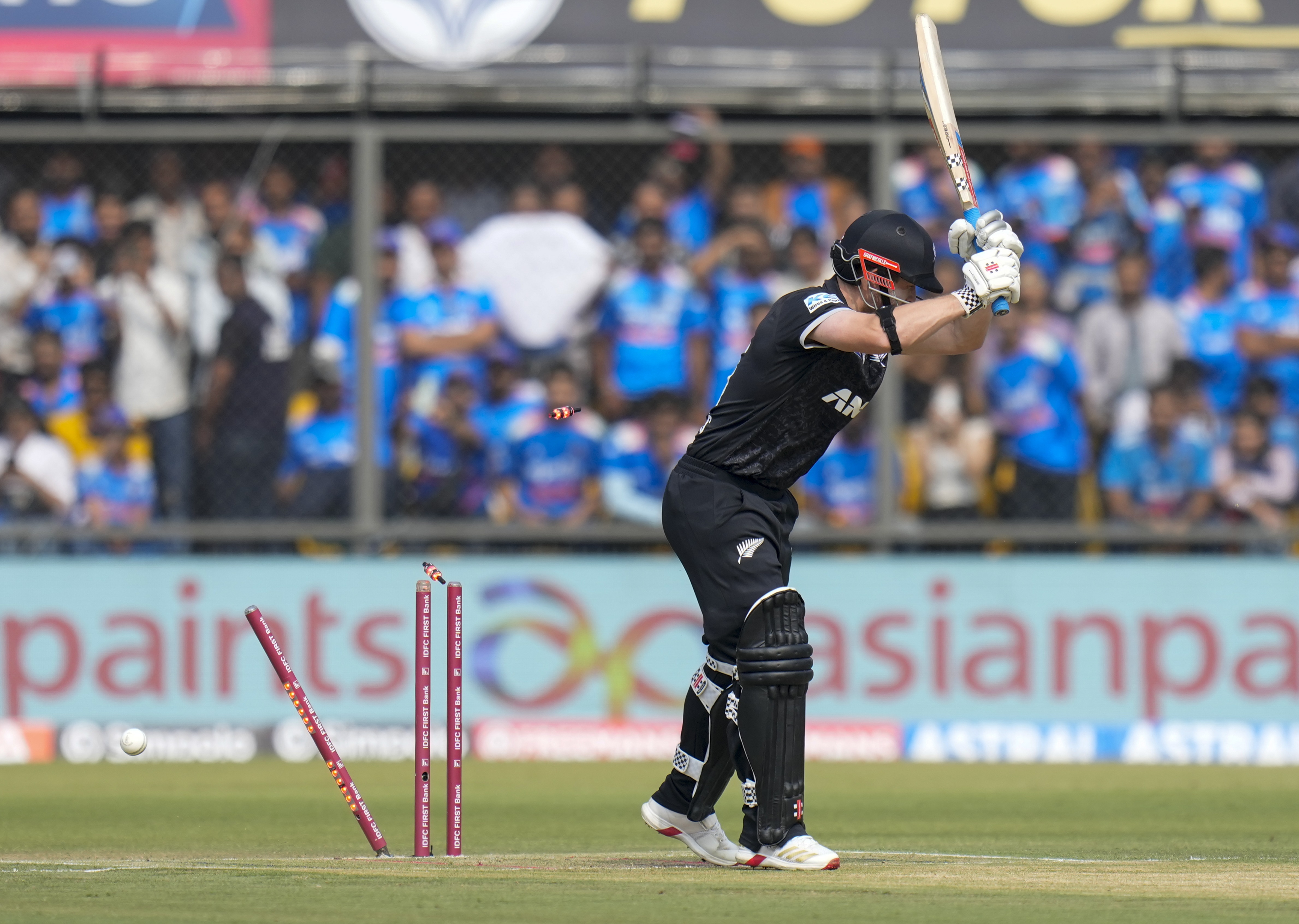 IND vs NZ LIVE Score, 3rd ODI: अर्शदीप के बाद हर्षित ने बरपाया कहर, न्यूजीलैंड का गिरा दूसरा विकेट
