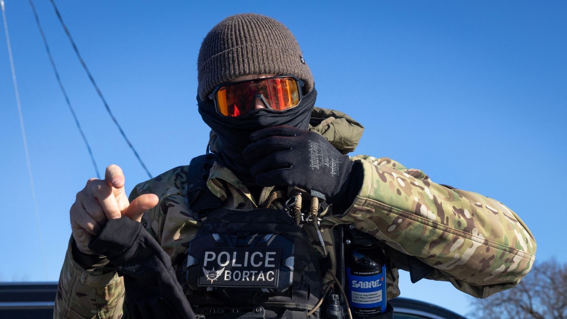 अमेरिका में फिर बवाल- ट्रंप की पुलिस ने अप्रवासी को मारी गोली, महिला की जान लेने के ठीक 7 दिन बाद एक्शन