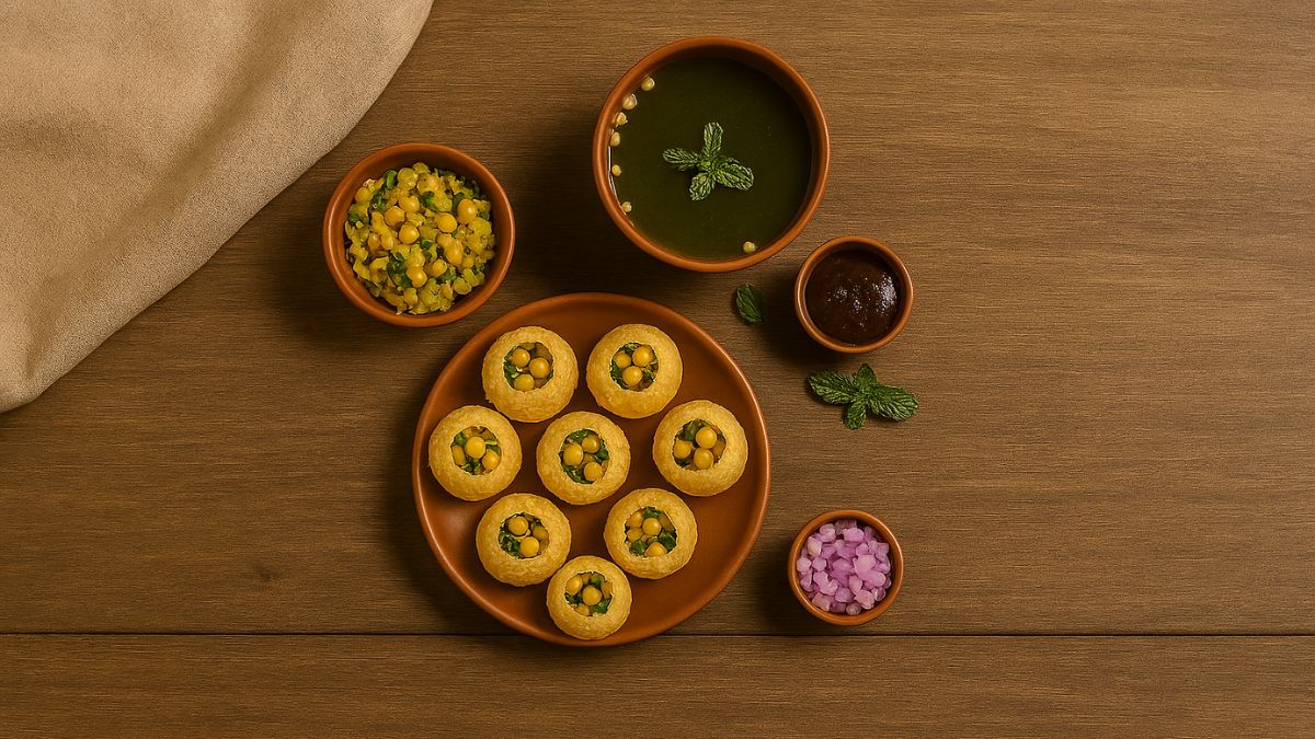 Love Pani Puri? Expert Breaks Down How To Eat It The Healthier Way Love Pani Puri? Expert Breaks Down How To Eat It The Healthier Way