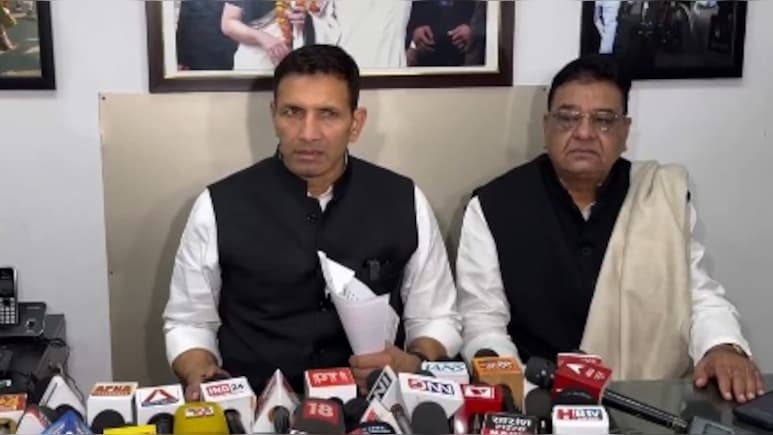 कर्नल कुरैशी पर&lsquo;अमर्यादित&rsquo; टिप्पणी मामले में सुप्रीम कोर्ट के रुख पर आक्रामक हुई कांग्रेस, मंत्री शाह से मांगा इस्तीफा