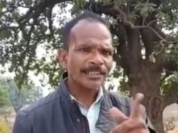 Drunken Teacher: नशे में धुत होकर स्कूल पहुंचे मास्टर साहब, बच्चों के सामने ही लगे लड़खड़ाने, वीडियो वायरल होने पर गिरी गाज