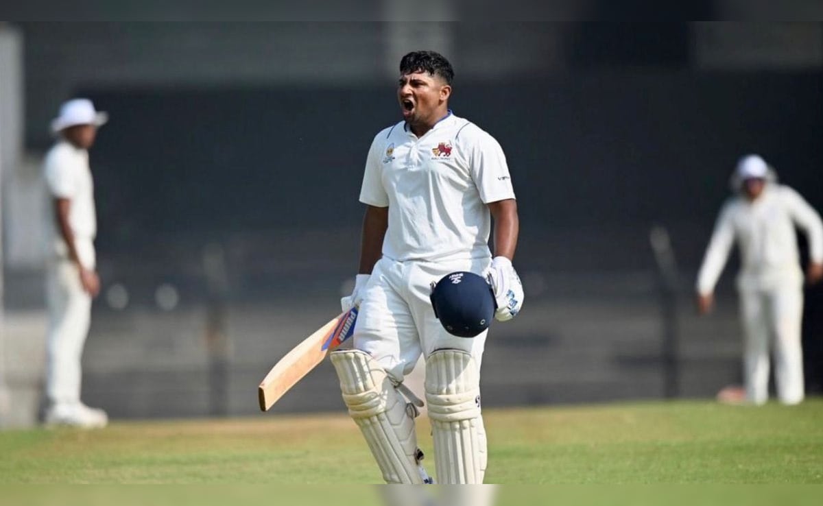 11 चौके, 5 छक्के, शतक ठोक सरफराज खान ने पूरा किए फर्स्ट क्लास में 5000 रन