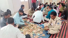 Dewas: गुप्त नवरात्रि में खुली माता टेकरी की दान पेटी, इतने लाख का आया चढ़ावा; विदेशी मुद्रा का भी मिला दान