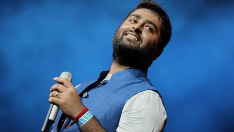 अरिजीत सिंह ले रहे राजनीति में एंट्री, खुद की पार्टी बनाकर लड़ने वाले हैं चुनाव!