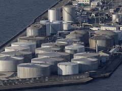 Oil Declines As Trump's Push To Take Greenland Rattles Markets