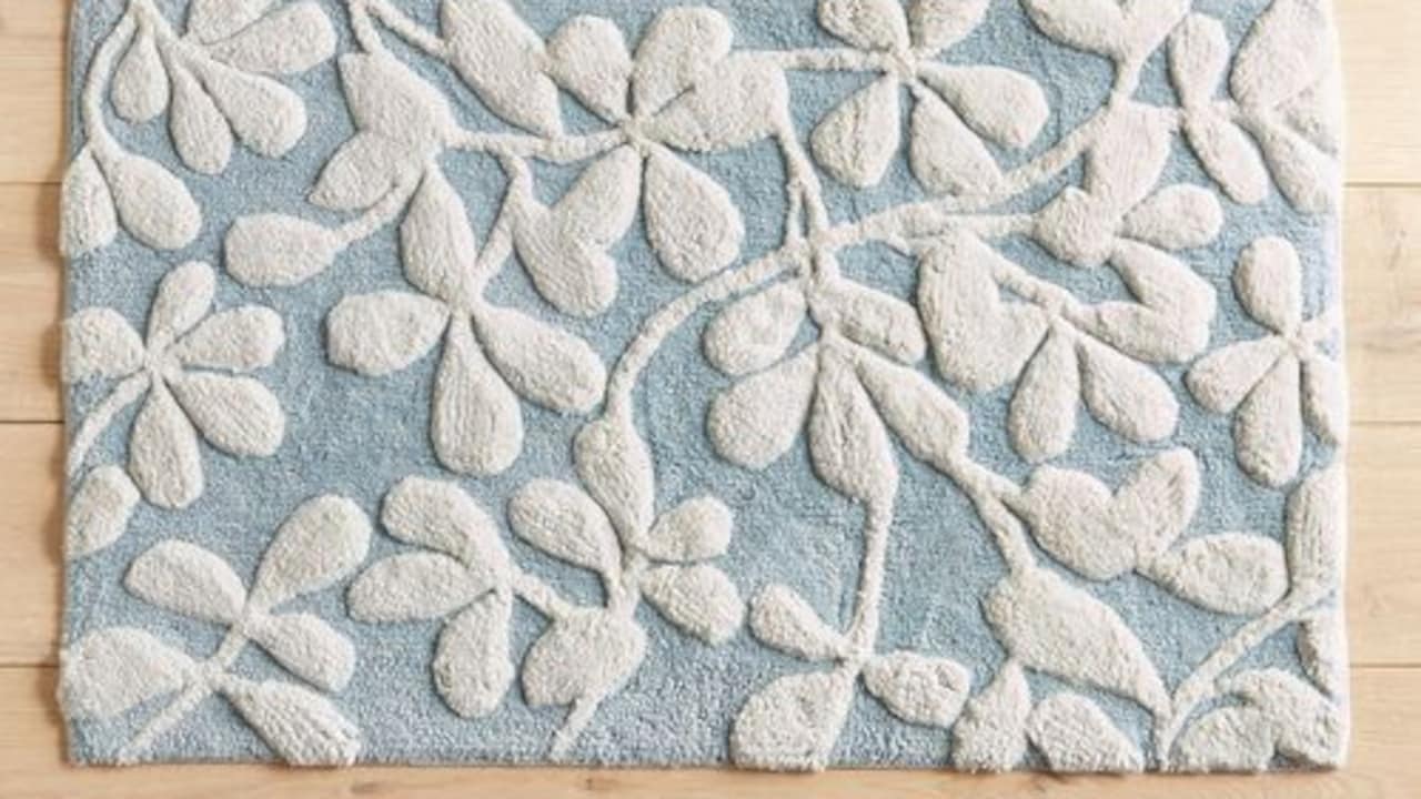 Why Bath Mats Stay Damp All Day And What Fast-Drying Materials To Choose