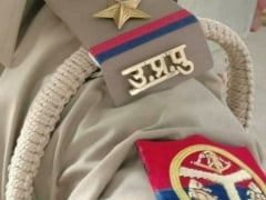 दलित महिला की हत्या और बेटी के अपहरण के बाद कपसाड़ा गांव पुलिस छावनी में बदल, सपा विधायक धरने पर बैठे