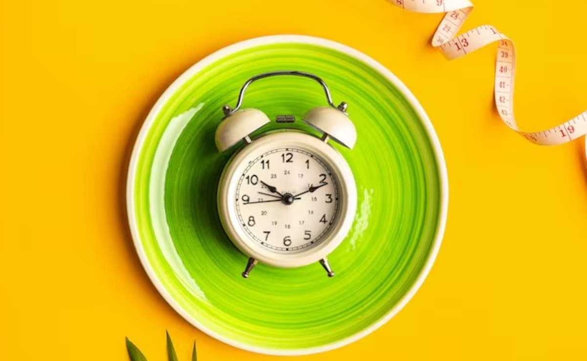 Wellness Influencer Claims Intermittent Fasting Is A "Recipe For Disaster" For Women