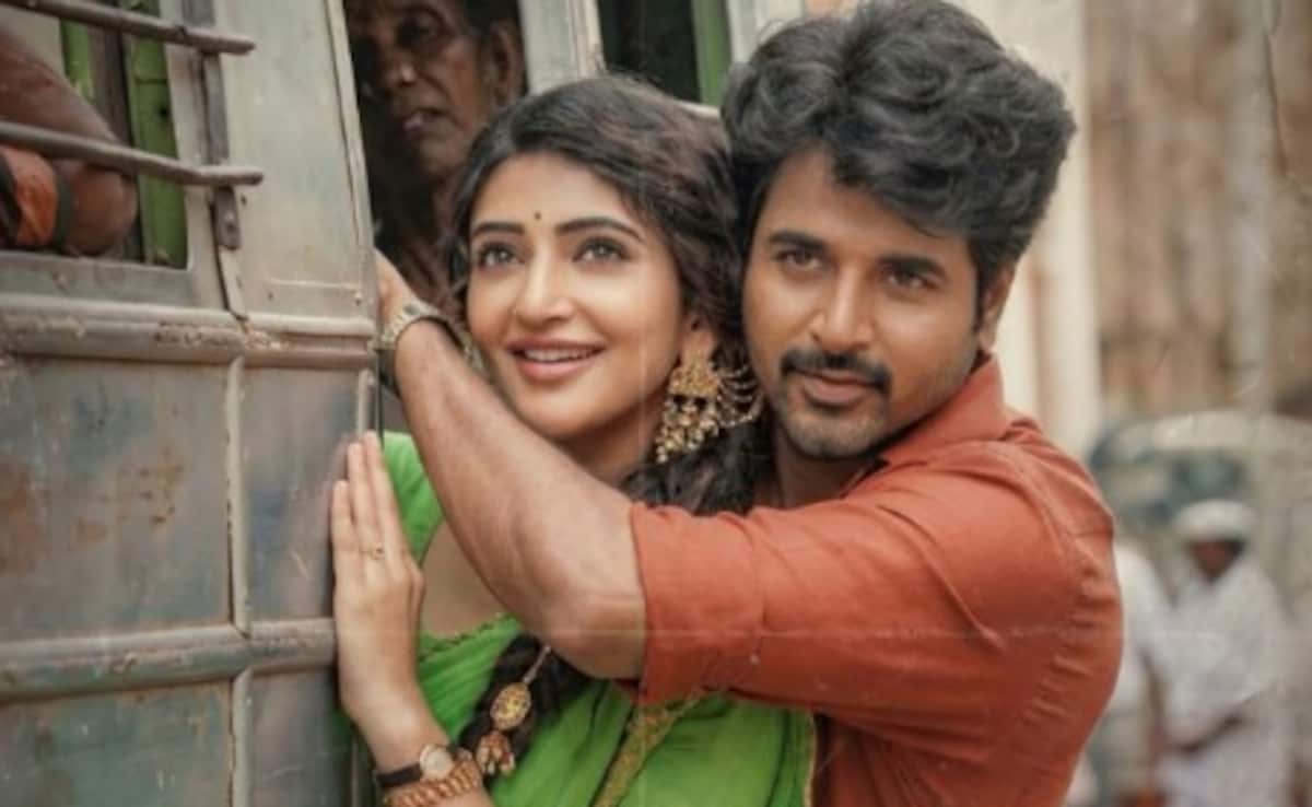 Internet Finds Sivakarthikeyan's Parasakthi "Unbearable": "Should Have Watched Dhurandhar Again Instead"