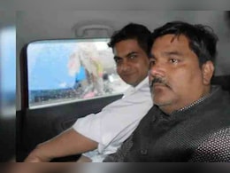 दिल्ली दंगों का मामला : कोर्ट ने पूर्व विधायक ताहिर हुसैन और दो अन्य की जमानत याचिका खारिज की