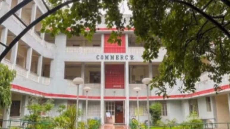 Delhi University MBA Admissions 2026-27 Open, Total Fee Just Rs 57,279