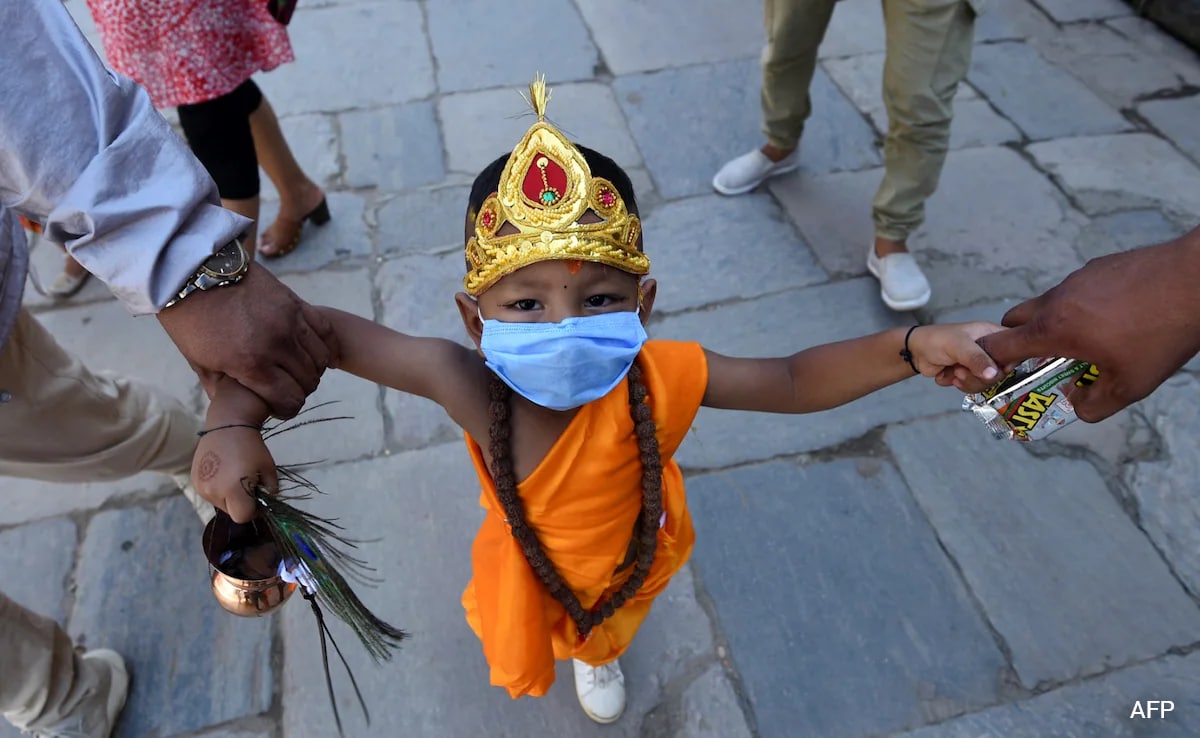 Hindu Student, 8, "Forced To Leave" London School Over 'Applying Tilak'