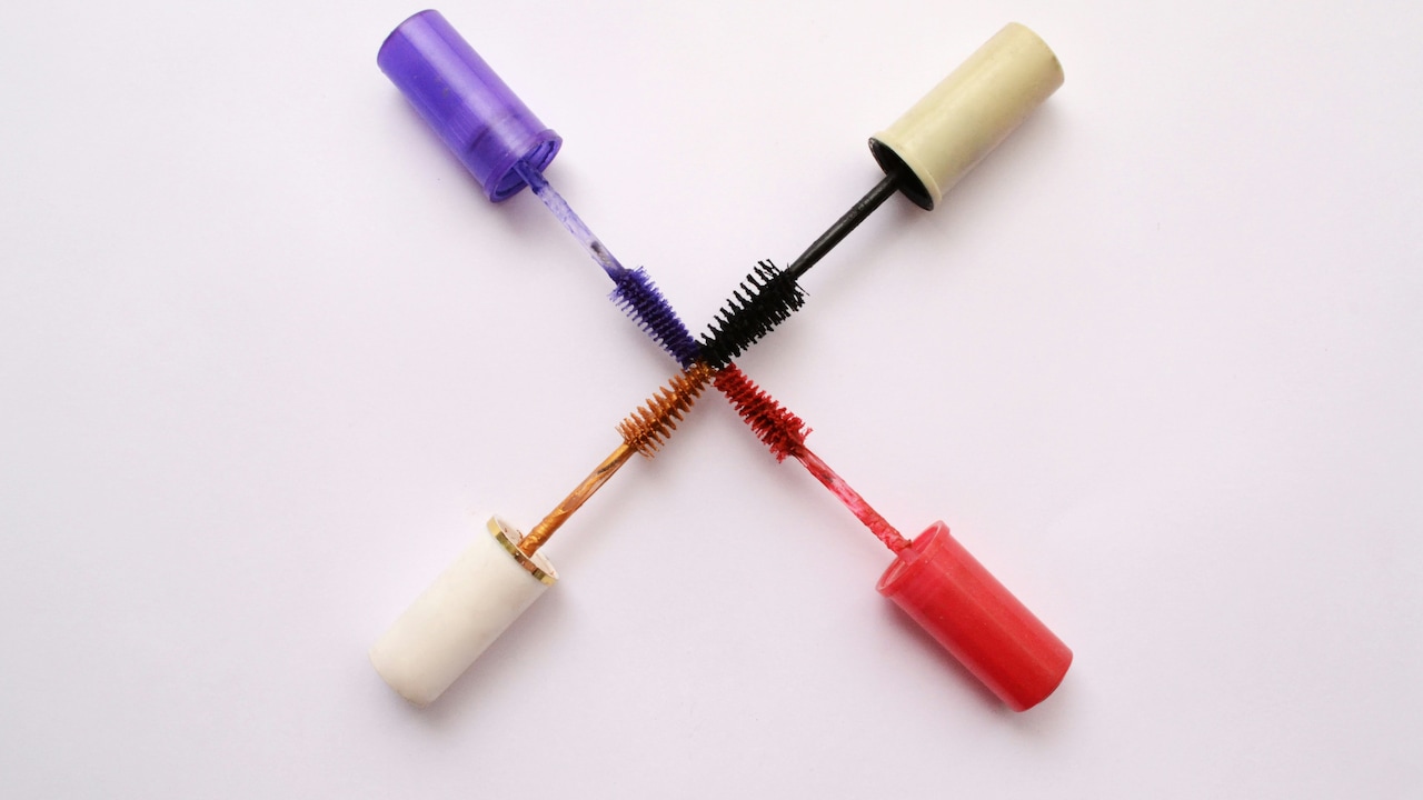 Lengthening Or Volumising Mascara: Which One Works Best For You