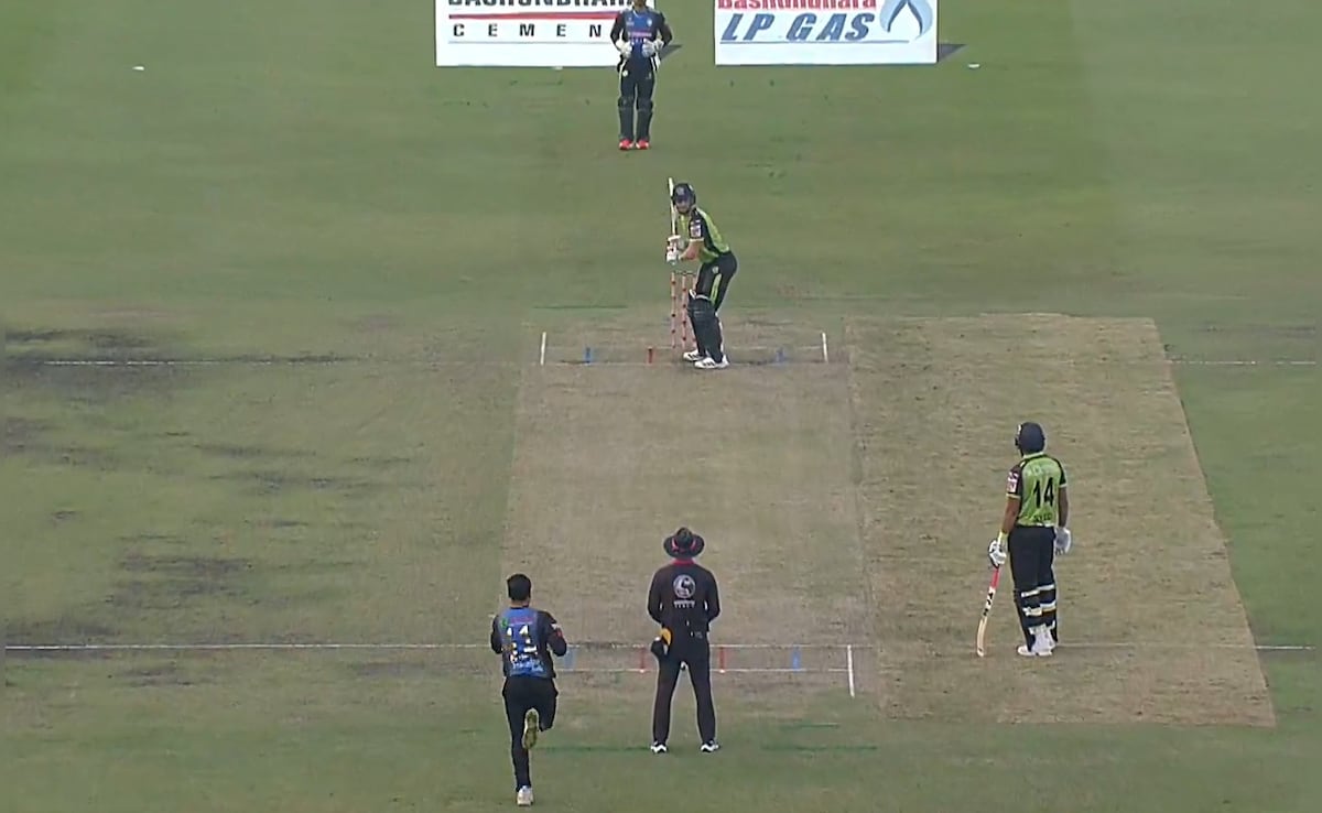 VIDEO: क्रिस वोक्स ने पाकिस्तानी गेंदबाज का कर दिया करियर बर्बाद, हारी हुई बाजी कर लिया अपने नाम