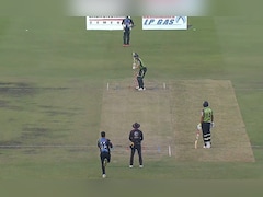 VIDEO: क्रिस वोक्स ने पाकिस्तानी गेंदबाज का कर दिया करियर बर्बाद, हारी हुई बाजी कर लिया अपने नाम