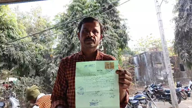 SIR सूची में आपत्ति ने बढ़ाई गरीबों की परेशानी, रायसेन में बिना आपत्ति दर्ज कराए नाम आए सामने