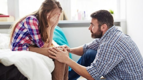 Parenting Tips: टीनएजर बेटी से पिता को क्या नहीं पूछना चाहिए, जानिए बेटी पर क्या होता है उसका असर?