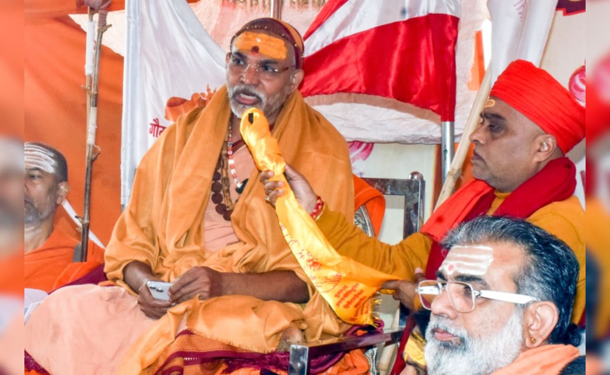 Politics Spirals In UP After Shankaracharya Accused In Child Abuse Case