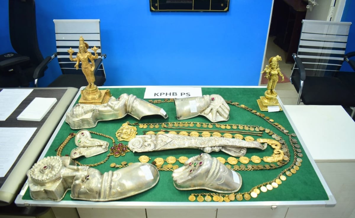 Hyderabad Cops Bust Inter-State Temple Theft Gang, Find Items Worth Rs 26 Lakh