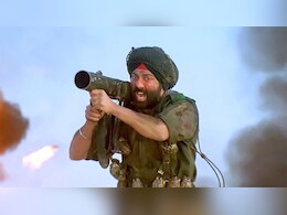 शाहरुख खान से फरहान अख्तर तक, जिन्होंने पर्दे पर सेना अधिकारी का किरदार निभाया