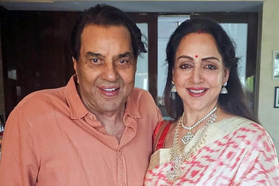 धर्मेंद्र के निधन के बाद पहली बार हंसती दिखीं हेमा मालिनी, घर रहकर नहीं इस चीज से मिली असली खुशी