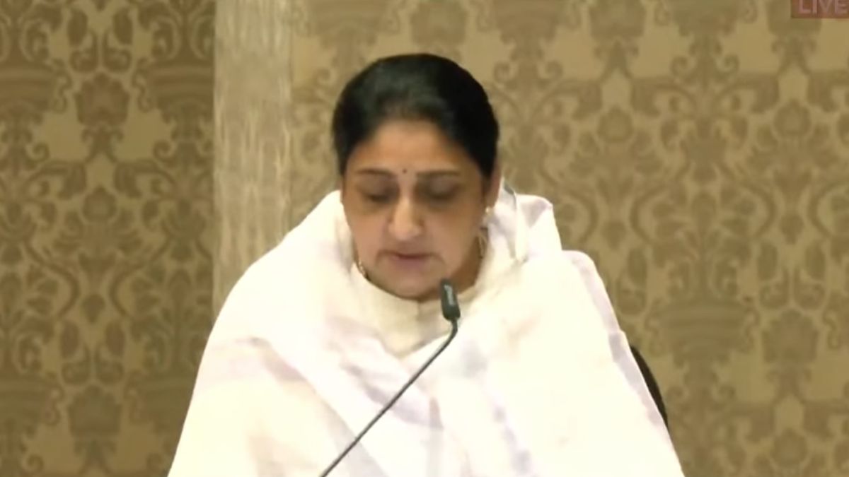 Sunetra Pawar, Maharashtra's 1st Woman Deputy Chief Minister, Heads 3 Ministries