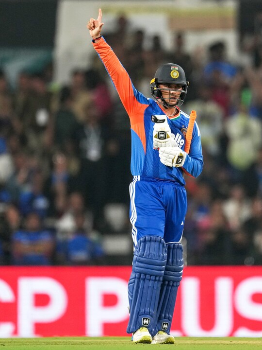 Abhishek, Phillips Help India-NZ Set New Record