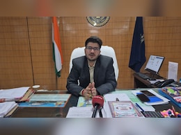 IAS दीपक सोनी: दंतेवाड़ा में 30 करोड़ का कारोबार दिलाकर बदली 750 महिलाओं की तकदीर, केंद्र सरकार से आया बुलावा