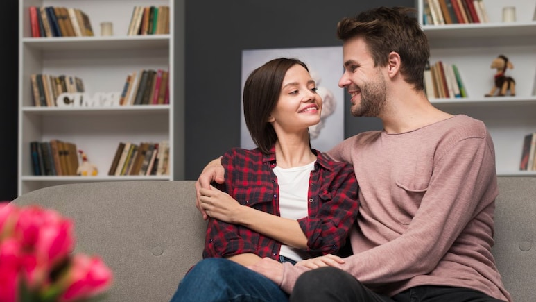 ये 3 काम कर लिए तो खुद आपको पार्टनर बनाना चाहेगी लड़की, Relationship Coach ने पुरुषों को बताया सीक्रेट