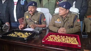 वाराणसी में सोने की सबसे बड़ी चोरी का खुलासा, केयरटेकर निकला मास्टरमाइंड, 3 करोड़ की ज्वेलरी बरामद