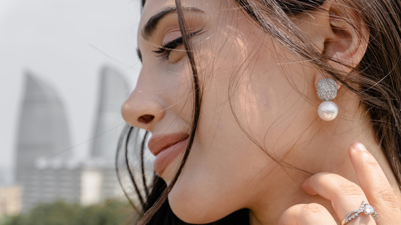 Comfortable Screw Back Stud Earrings For A Long-Lasting Secure Fit