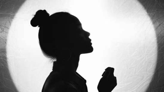 47 साल की उम्र में अरबपति बनी ये एक्ट्रेस, दुनिया की सबसे अमीर एक्ट्रेस स्कारलेट जोहानसन को छोड़ा पीछे