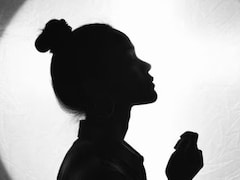 47 साल की उम्र में अरबपति बनी ये एक्ट्रेस, दुनिया की सबसे अमीर एक्ट्रेस स्कारलेट जोहानसन को छोड़ा पीछे