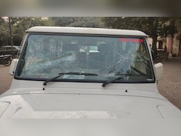 मुरैना में नगर निगम मदालखत दस्ता प्रभारी पर लाठी-डंडों से हमला, शासकीय वाहन तोड़ा, जान से मारने की धमकी