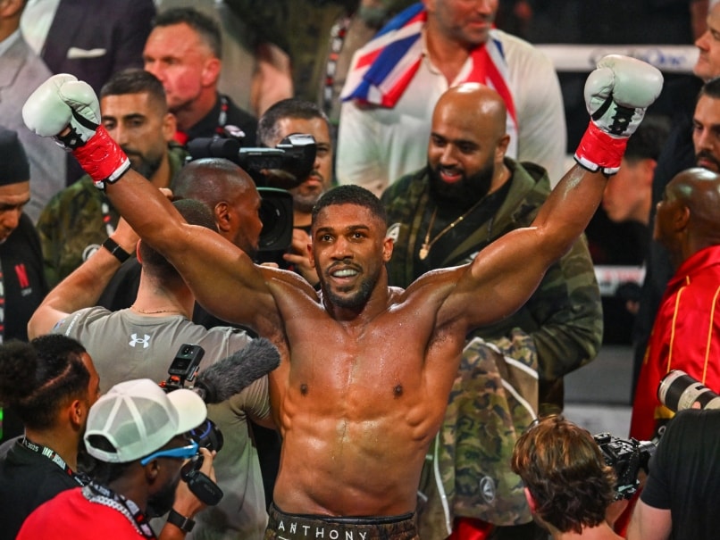 Ex-Boxing Champ Anthony Joshua Discharged From Hospital After Fatal Car Crash