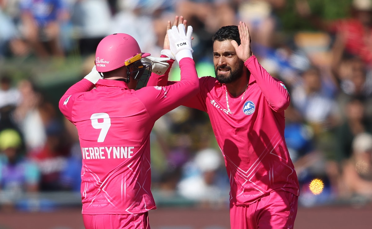 Paarl Royals Paint Western Cape Pink With Double Derby Win