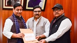 Rajasthan: चौमू में मस्जिद के पास हुए विवाद का मामला, कांग्रेस फैक्ट फाइंडिंग कमेटी ने PCC चीफ़ को सौंपी रिपोर्ट&nbsp;